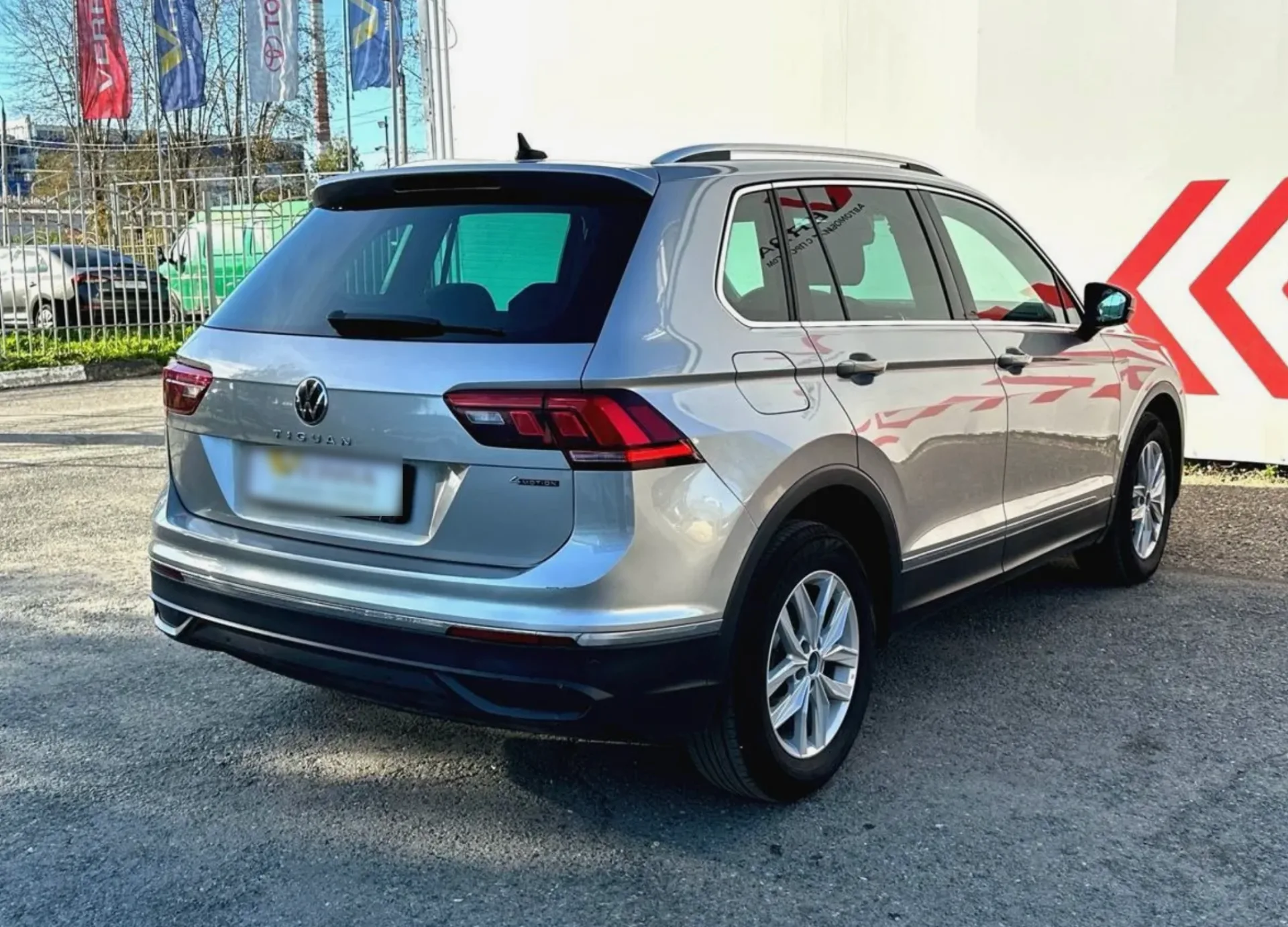 Volkswagen Tiguan 2.0 TDI, фото 3